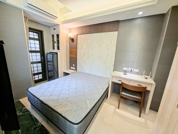 租補-超新套房*收納佳*採光佳*地點優*子母車*衛浴乾溼分離*機車位(第1張)