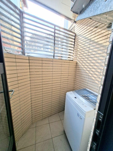 租補-超新套房*收納佳*採光佳*地點優*子母車*衛浴乾溼分離*機車位(第8張)