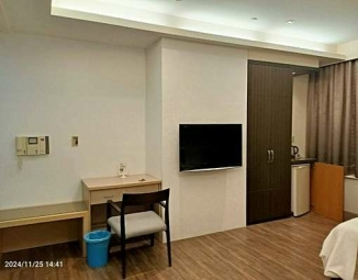 三多商圈【高雄85大樓】精緻獨立套房可租補（第2張）