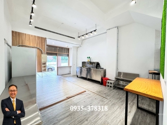 【租】公益路｜勤美誠品｜朝南｜大面寬｜挑高一樓店面（第3張）