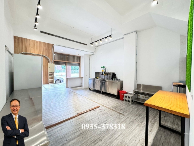 【租】公益路｜勤美誠品｜朝南｜大面寬｜挑高一樓店面（第3張）