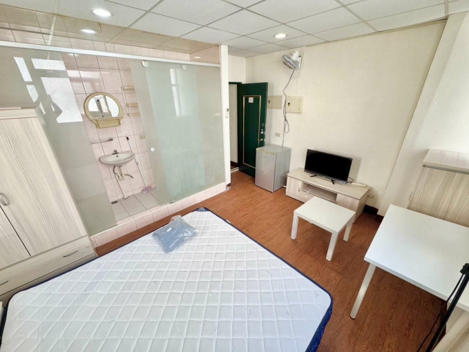 宇你相見✨可租補🐱🐶稀有可寵可狗💕近中國醫 中教大 一中（第2張）