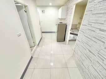 可租補2房1廳超新電梯套房@陽台@流理臺@大空間@飲水機@子母車（第5張）