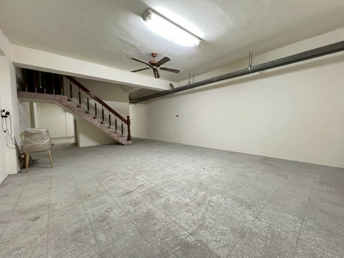 正青島路🍀大坪數地下室🍀適工作室、倉庫（第3張）