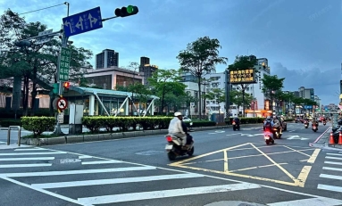 【稀有物件】捷運迴龍１樓整層住家公司｜重新裝潢拉線｜附停車位免仲介費（第2張）