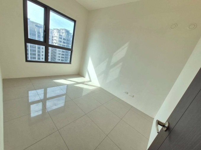 《出租》沙鹿後火車站|含汽車、機車停車位|含管理費(第6張)