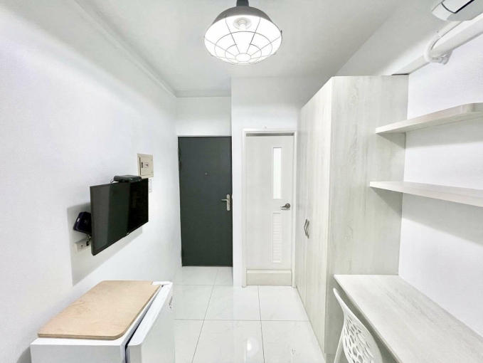 崇德路✨女生宿舍❤️租補🍟 - Image 1