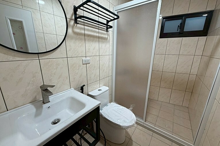 租屋找77✿夜市全新稀有1樓,陽台獨洗,垃圾集中（第5張）