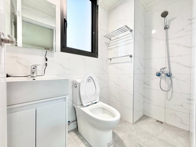 🧡請加賴🧡電梯新屋🧡租屋補助🧡陽台獨洗🧡流理台🧡秒殺物件🧡（第9張）