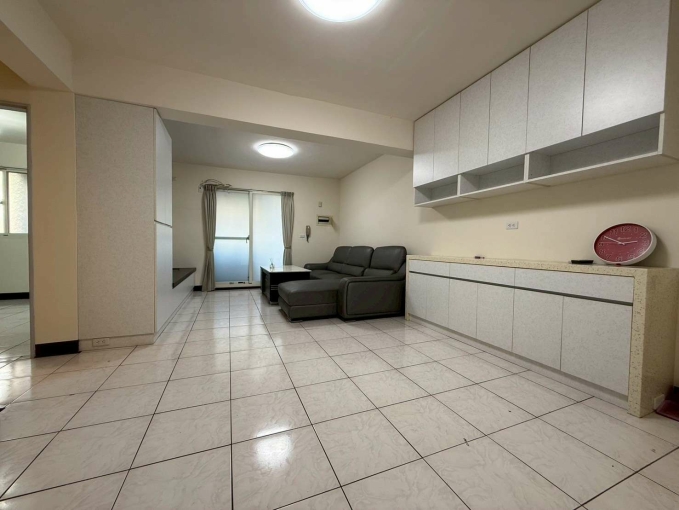 便宜秒殺好宅😍3房2廳2衛✅台水電✅室內大空間✅系統收納櫃✅生活機能佳（第3張）