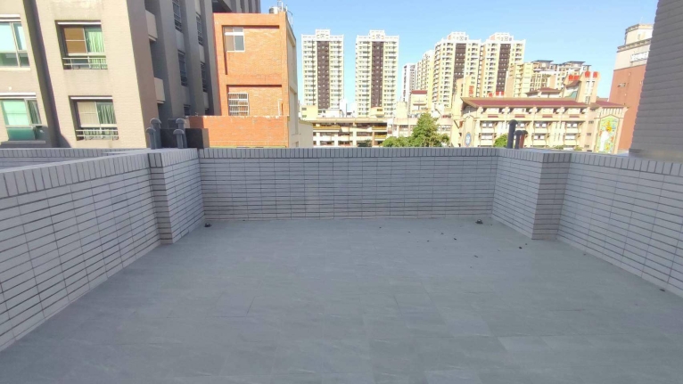 可雙租補!近台體.中國醫/一中商圈電梯套房.傢俱全配（第2張）