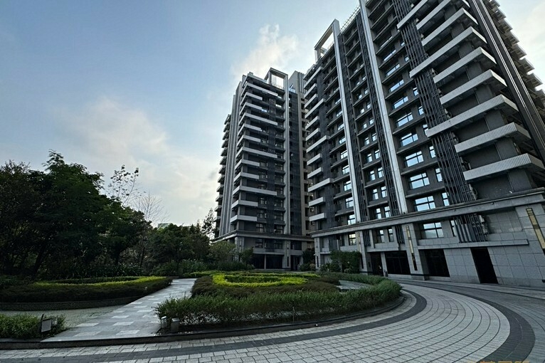兆基社會住宅🏠🐯汐止超級花園溫馨時尚電梯房(第15張)