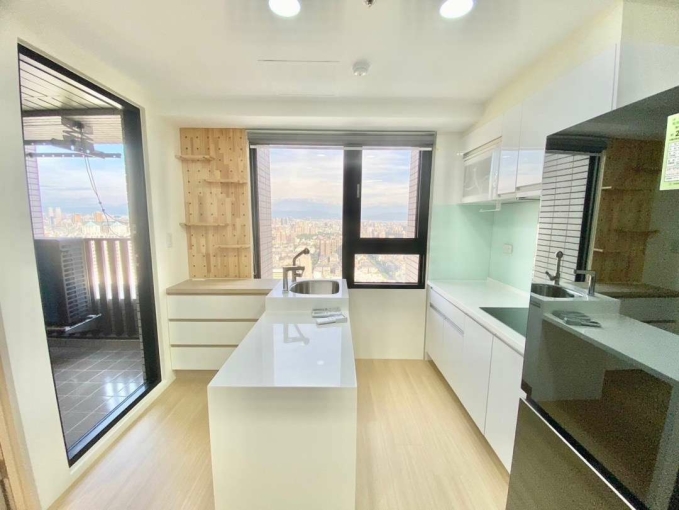 二房二廳🍀無限棟距🍀家具電全配🍀平面車位🍀浴缸🍀機車位🍀可報稅可戶籍🍀租屋補助（第4張）