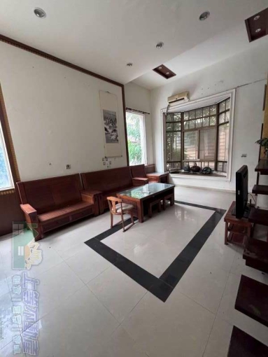 園區光復路龍山社區透天五房花園別墅出（第6張）