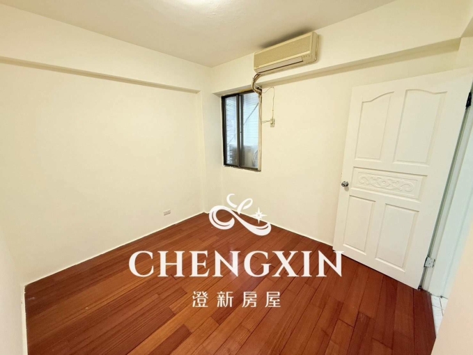 🎉近新竹大遠百、城隍廟/三房只要25000/有電梯/一層兩戶/室內固定兩個機車位🎉（第12張）