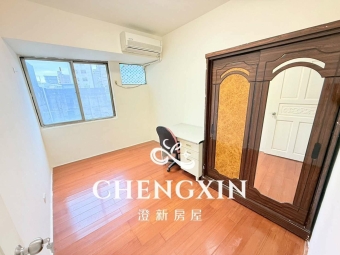 🎉近新竹大遠百、城隍廟/三房只要25000/有電梯/一層兩戶/室內固定兩個機車位🎉（第11張）