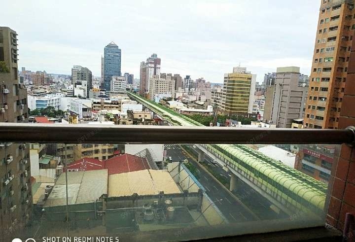 四維捷運採光套房獨立大陽台視野佳免仲介費 - Image 2