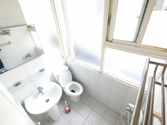 可貓☆可租補*採光佳*陽台曬衣*飲水機~（第10張）