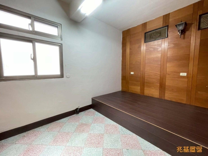 兆基社會住宅🏠【超稀有大透天】樓使用空間大|庭院好停車(第6張)