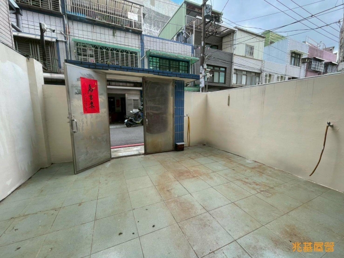 兆基社會住宅🏠【超稀有大透天】樓使用空間大|庭院好停車(第9張)