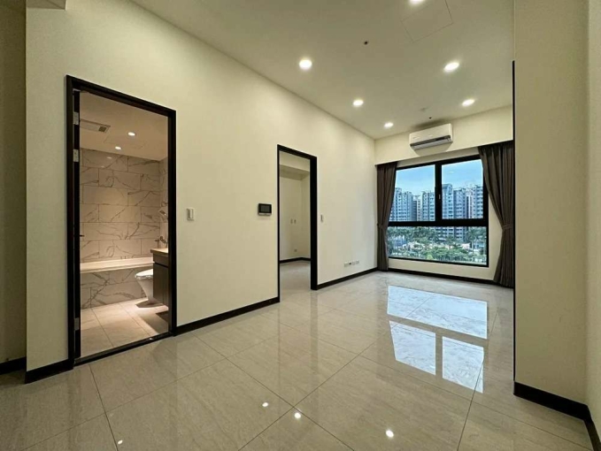 央北宏普正面公園綠景兩房附車位 - Image 1