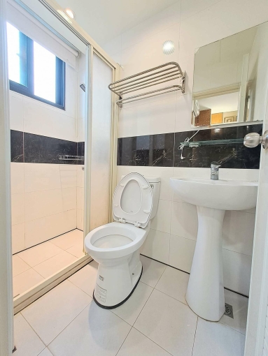 台電可租補*陽台獨洗曬*飲水機*子母車*大空間~（第14張）