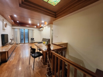 北醫大學旁，車庫住辦一樓，可商登（第6張）