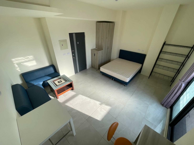 東區 電梯獨洗曬獨立戶 加價租補（第1張）