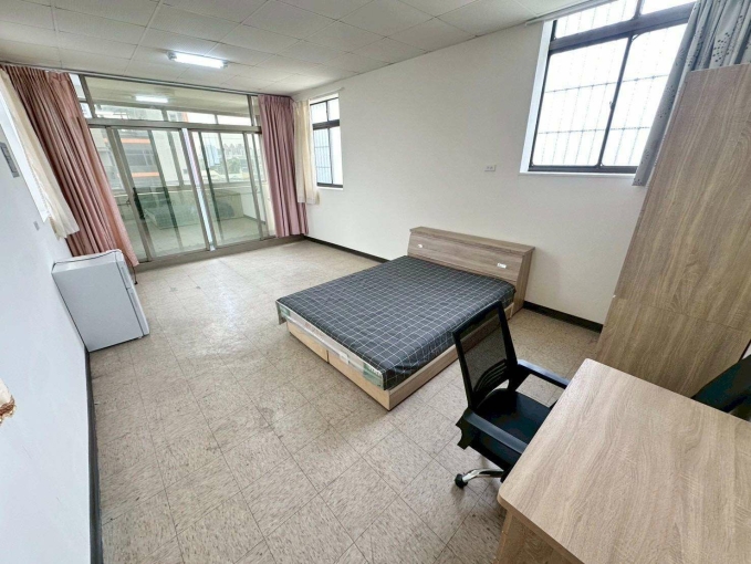 二房🍀租屋補助🍀電梯🍀大間便宜（第4張）