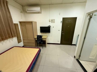 💞大象租屋💞近SOGO.威尼斯影城旁.漂亮精緻網路套房.附傢俱家電.（第3張）