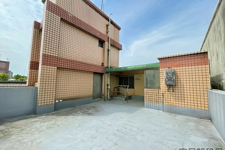1.寄居蟹社會住宅🏠稀有大3房華廈【超大露臺】可補助(第11張)