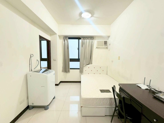 近中山醫☆可租補☆電梯套房（第4張）