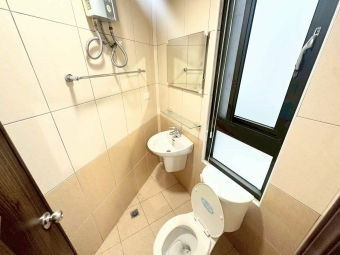 近中山醫☆可租補☆電梯套房（第9張）