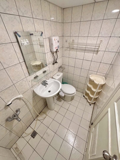 可貓✨台水電好讚✨可租補✨流理臺✨近太原車站✨獨洗曬（第8張）