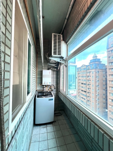 南崁曼哈頓|景觀三房大客廳|全新家電|屋主自租 - Image 3