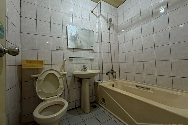 兆基社會住宅🏠新豐街3房2衛🚘門口可停車｜近62｜可補助（第9張）