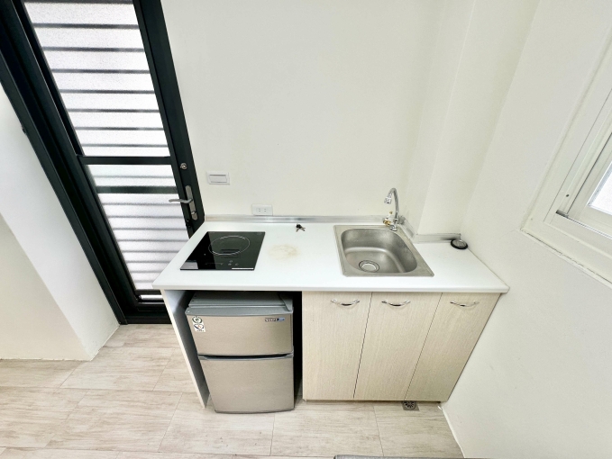 🔥西區可貓套房🔥陽台獨洗🔥飲水機🔥近忠信國小 - Image 6