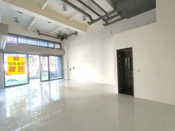 橘子🍊達麗創世紀🍊角間旁雙開門金店面🍊附平車行業好談(第2張)