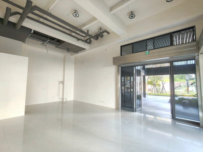 橘子🍊達麗創世紀🍊角間旁雙開門金店面🍊附平車行業好談(第7張)