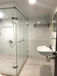 租客勞基法免費諮詢💖全新整理 第一市場 成功路商圈 🌳臨路隱藏版大坪數格局看了就❤️｜超深間6大房‼️有衣帽間 和室房｜透天店面｜店住合一 ✅可營登 現況出租（第13張）