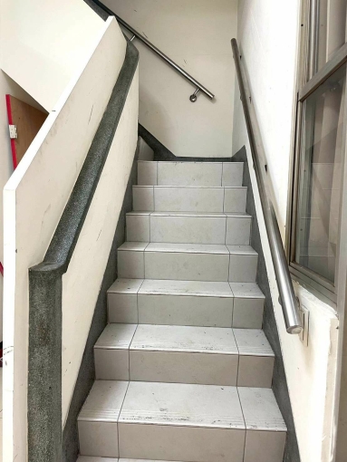 租客勞基法免費諮詢💖全新整理 第一市場 成功路商圈 🌳臨路隱藏版大坪數格局看了就❤️｜超深間6大房‼️有衣帽間 和室房｜透天店面｜店住合一 ✅可營登 現況出租（第11張）