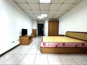 超便宜【可租補/獨洗大陽台】近一中中友火車站復興路建國路 - Image 10