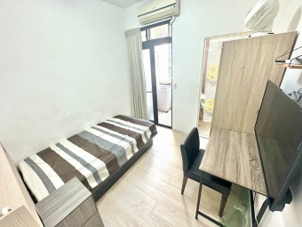 蓁心推薦💖可租補💖陽台獨洗💖走路逢甲上課❤️‍🔥木質地板（第1張）