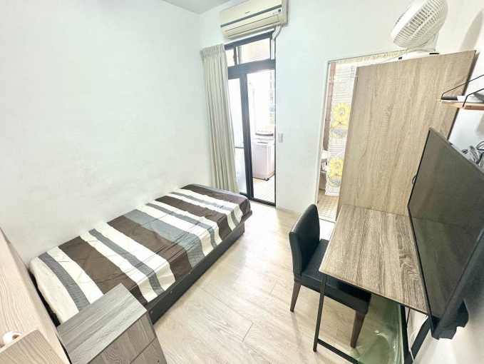 蓁心推薦💖可租補💖陽台獨洗💖走路逢甲上課❤️‍🔥木質地板（第1張）