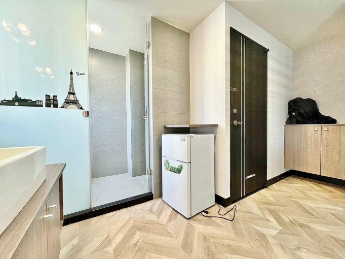 東海大套房🏆可貓狗✨雙租補✨質感裝潢🌳陽台獨洗曬(第8張)