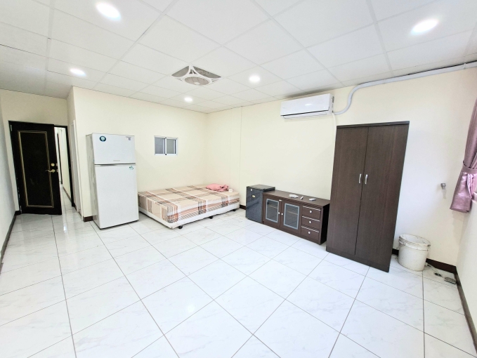 可乖寵☆大陽台獨洗☆室內超級大空間（第1張）