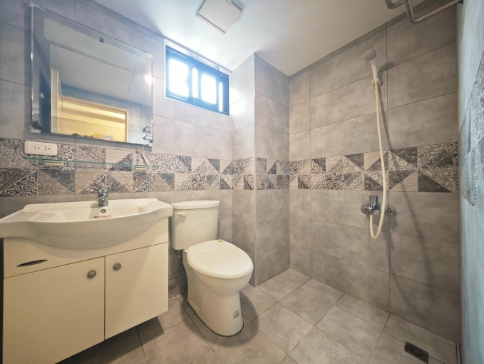 🔥中區最秒殺🔥陽台獨洗雙租補🔥電梯飲水機子母車🔥近一中 中科（第2張）