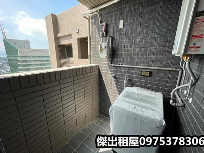 傑出租屋/站前高檔社區,頂樓戶,1房1廳! - Image 8