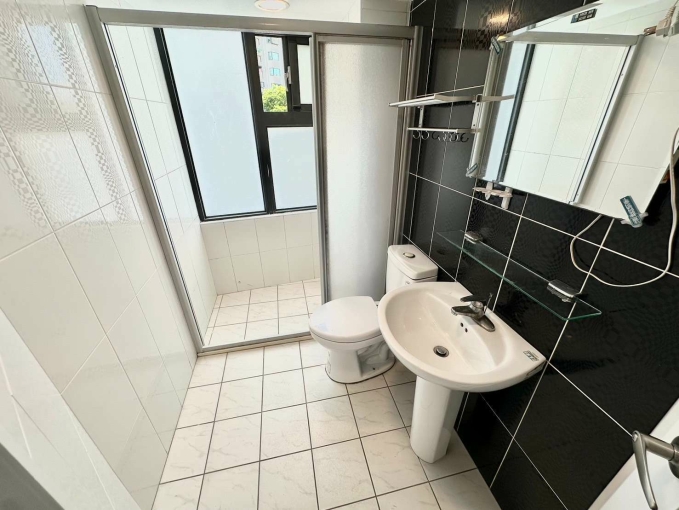 你烤棉花我烤糖✨可租補✨陽台獨洗💕近一中 中友⚡宇你相見（第7張）