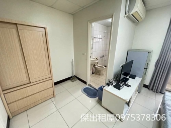 傑出租屋/南崁套房,一層兩戶,陽台獨洗 - Image 8